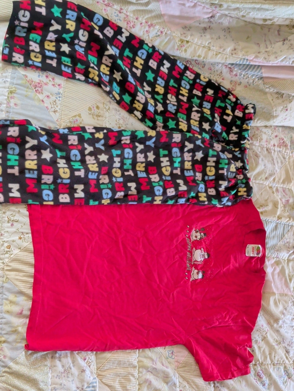 Holiday Time Pink Short-Sleeve Top with Black Multicolor Holiday Letter Pants